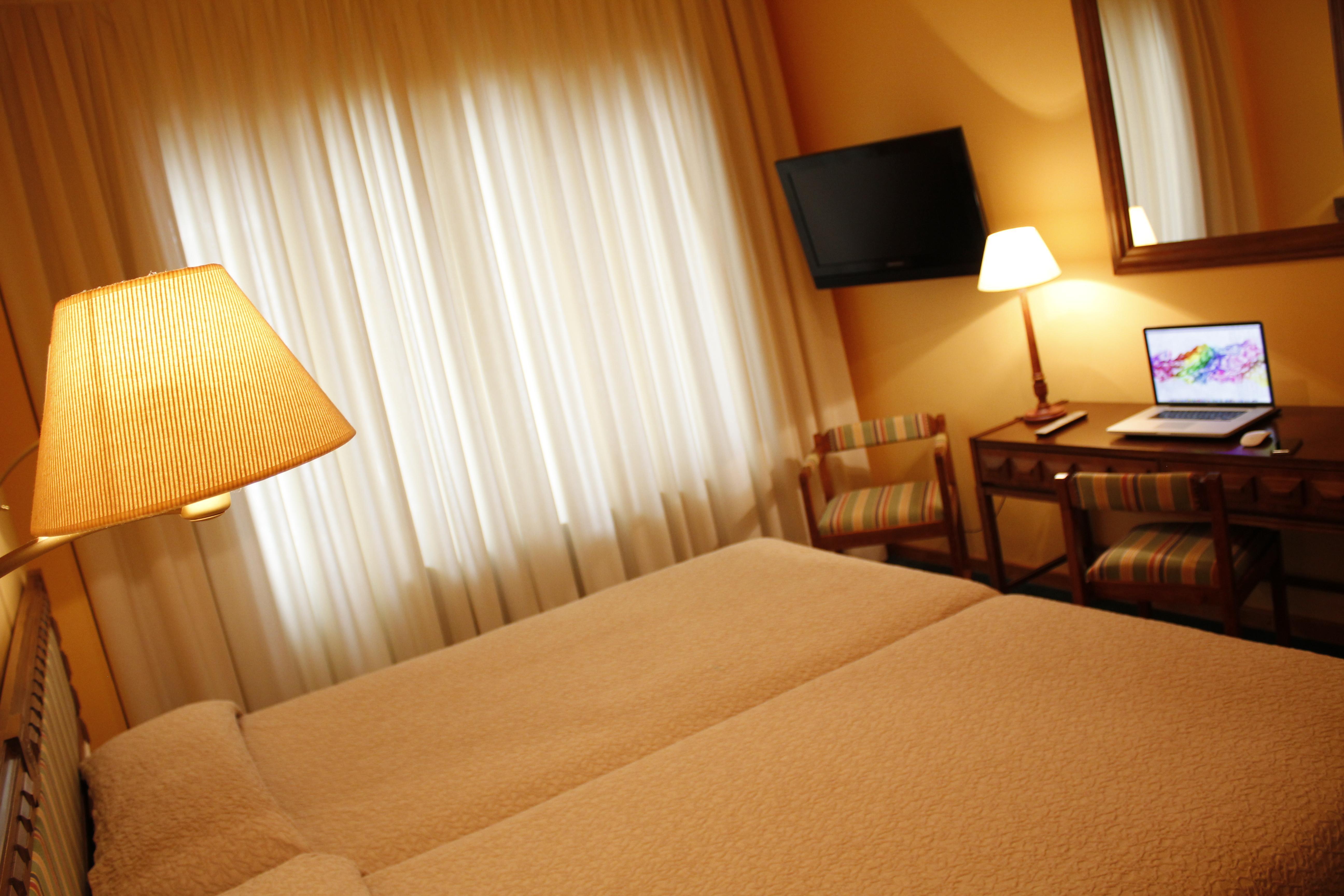 Hotel Edelweiss กันดันชู ภายนอก รูปภาพ