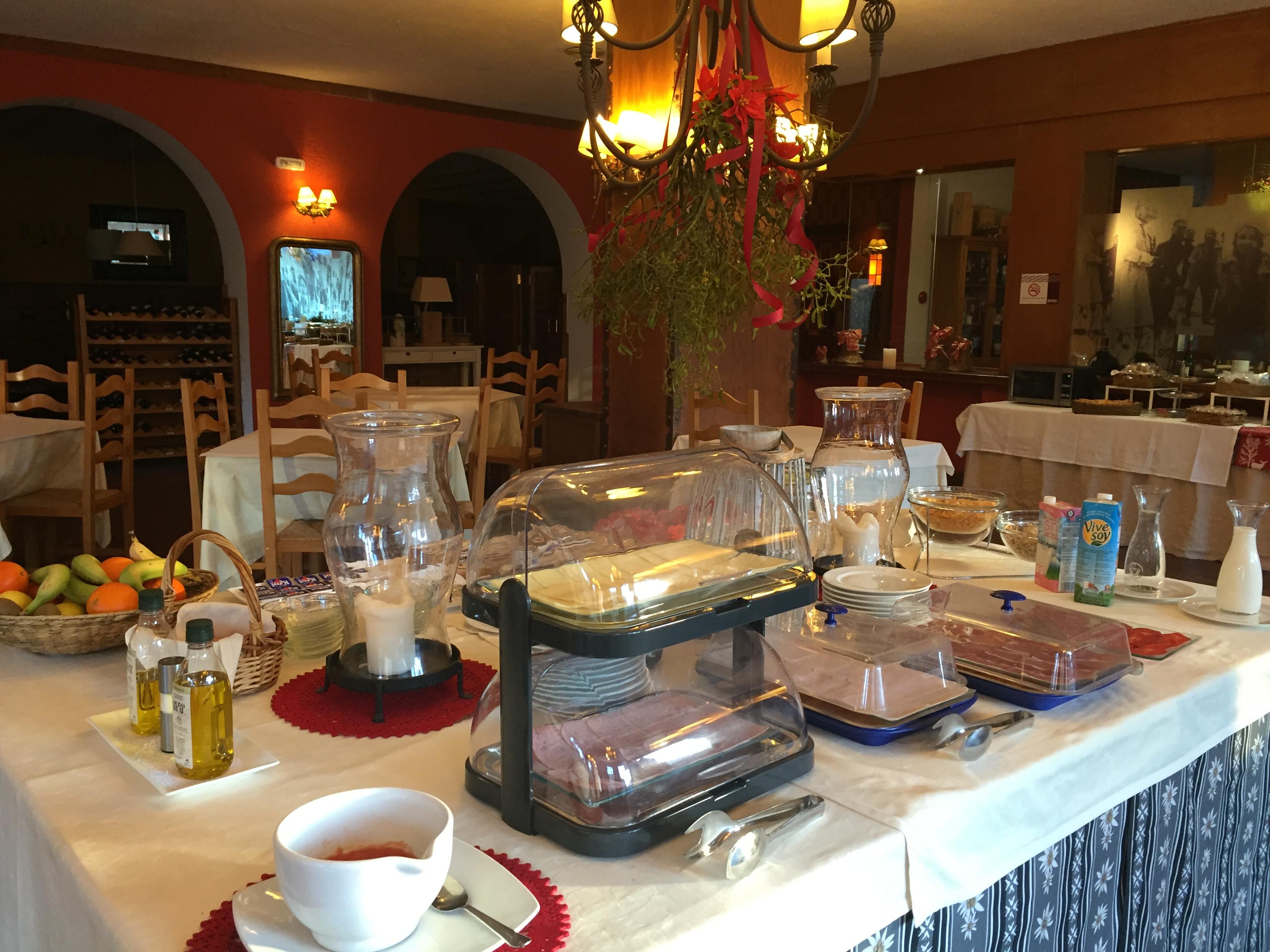 Hotel Edelweiss กันดันชู ภายนอก รูปภาพ