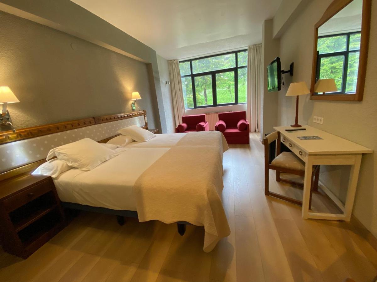 Hotel Edelweiss กันดันชู ภายนอก รูปภาพ