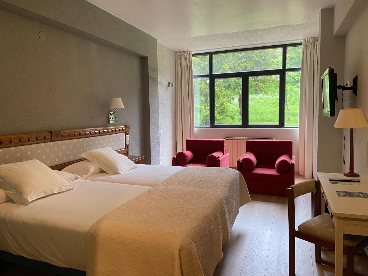 Hotel Edelweiss กันดันชู ภายนอก รูปภาพ