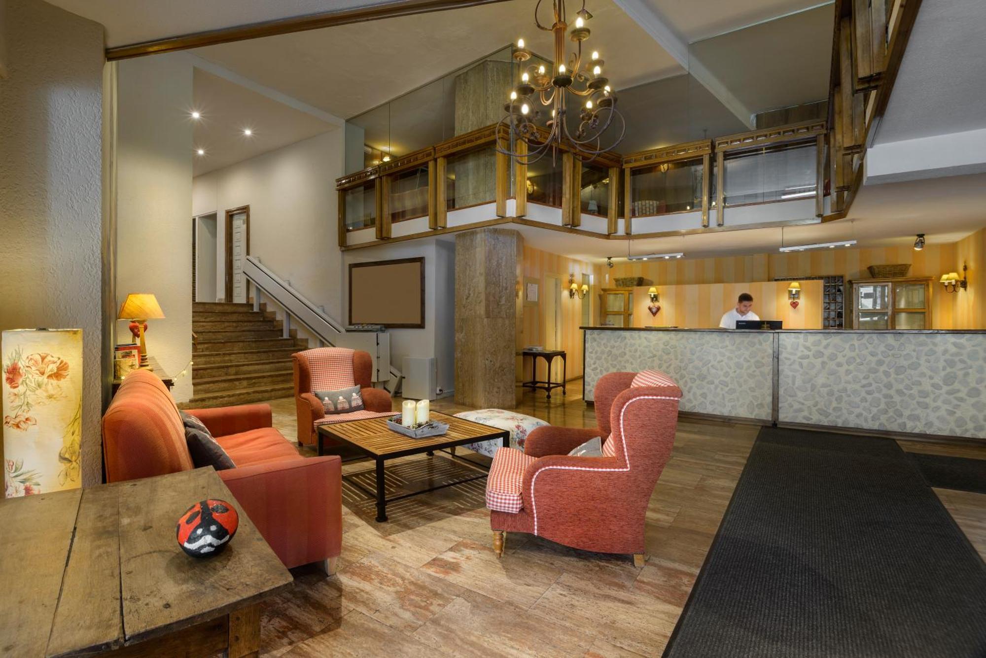 Hotel Edelweiss กันดันชู ภายนอก รูปภาพ