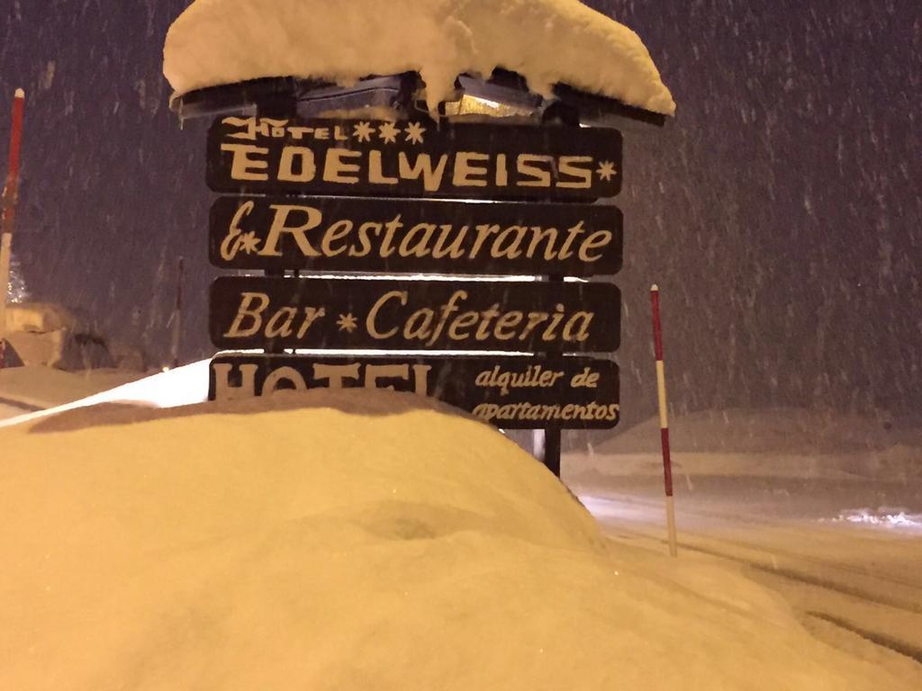 Hotel Edelweiss กันดันชู ภายนอก รูปภาพ