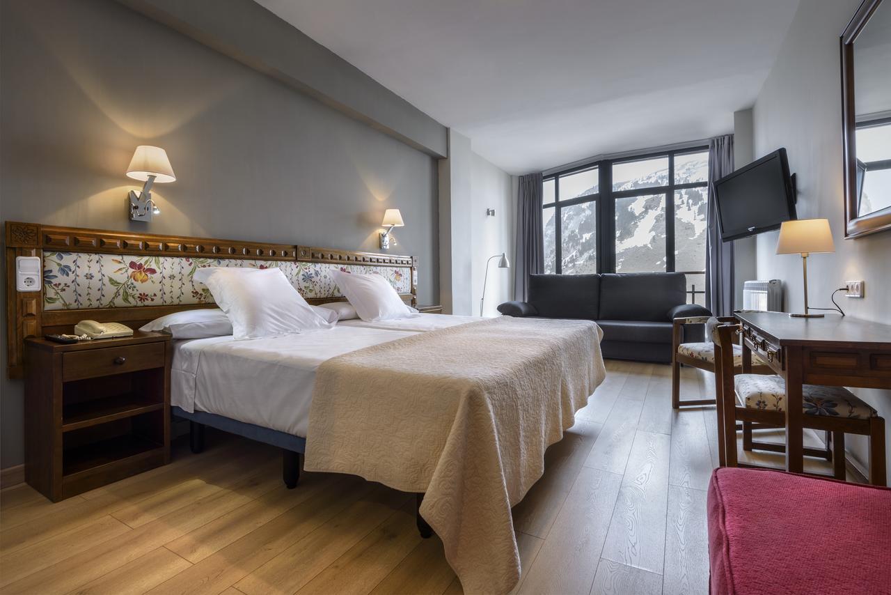 Hotel Edelweiss กันดันชู ภายนอก รูปภาพ